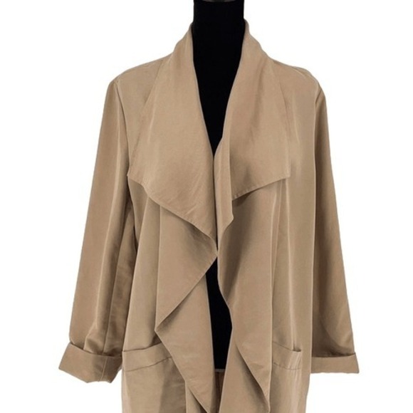 Chico's Womens Waterfall OpenFront Long Sleeve Longline Jacket Coat Tan Size 1 - Picture 2 of 8